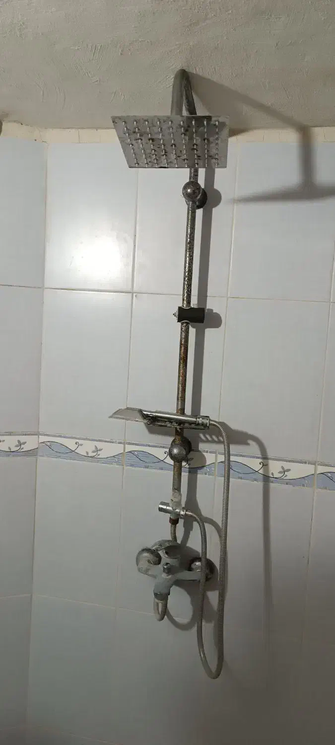 دوش حمام|لوازم حمام|قم, باجک دو|دیوار