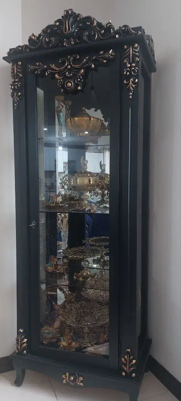 ویترین چوبی پشت آینه ای|بوفه، ویترین، کنسول|شیروان (لرستان), |دیوار