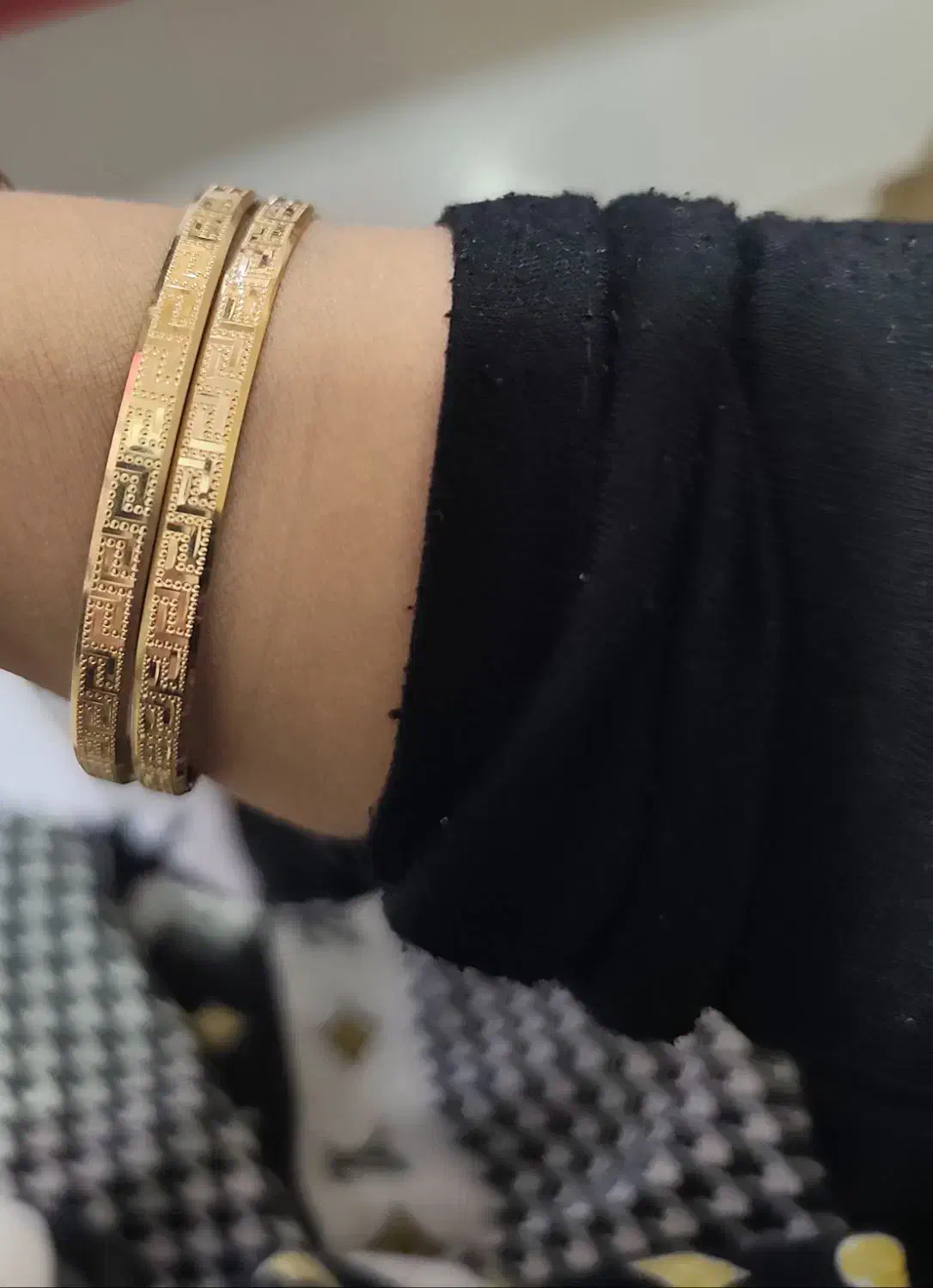 فروش یک جفت النگو بدون اجرت|جواهرات|صدرا-فارس, فاز ۱|دیوار