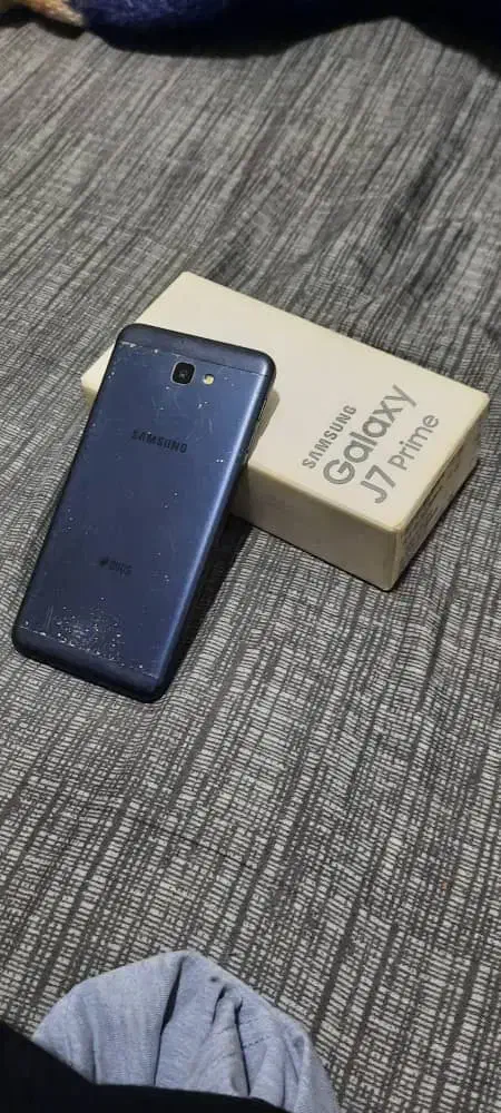 گوشی سالم بدون هنگ|موبایل|فومن, |دیوار