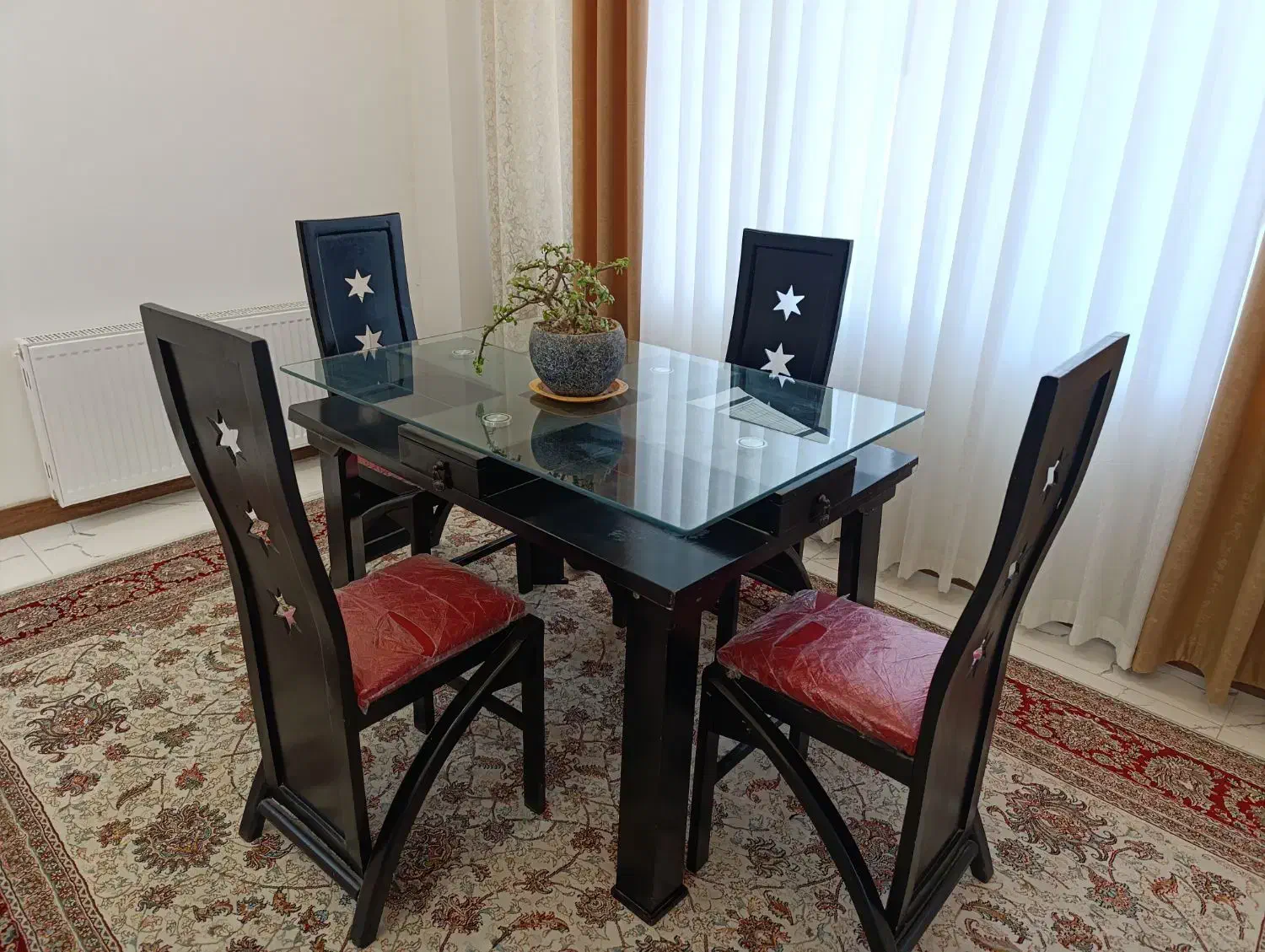 میز ناهار خوری چهار نفره|میز و صندلی غذاخوری|قرچک, شهرک طلائیه|دیوار