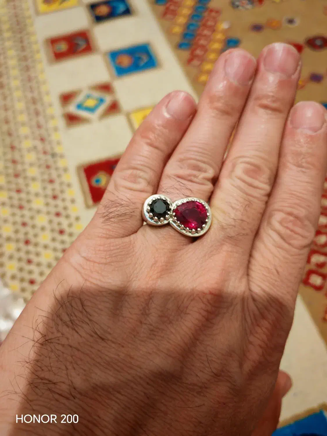 انگشتر الماس سیاه یاقوت دانه اناری|جواهرات|بجنورد, |دیوار