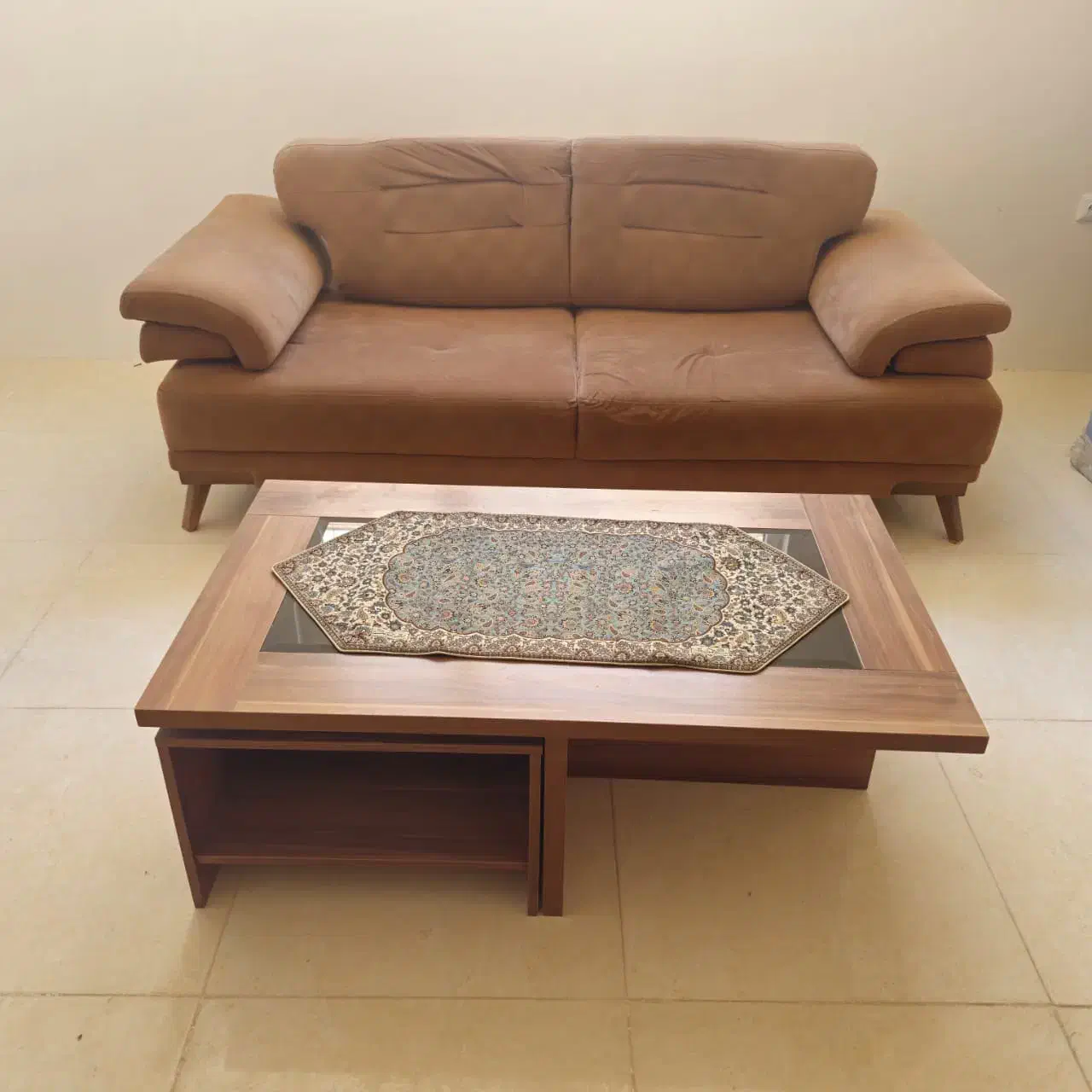 مبلمان|مبلمان خانگی و میز عسلی|سیرجان, |دیوار