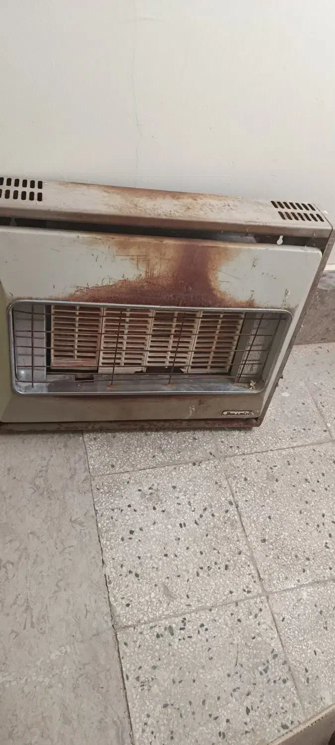 معاوضه بخاری دیواری با مبلی|بخاری، هیتر، شومینه|شیراز, مسکن مهر شیراز|دیوار