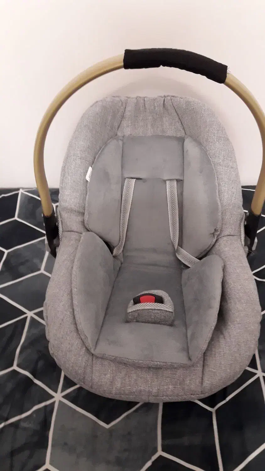 کریر نوزاد|کالسکه و لوازم جانبی|نهاوند, |دیوار