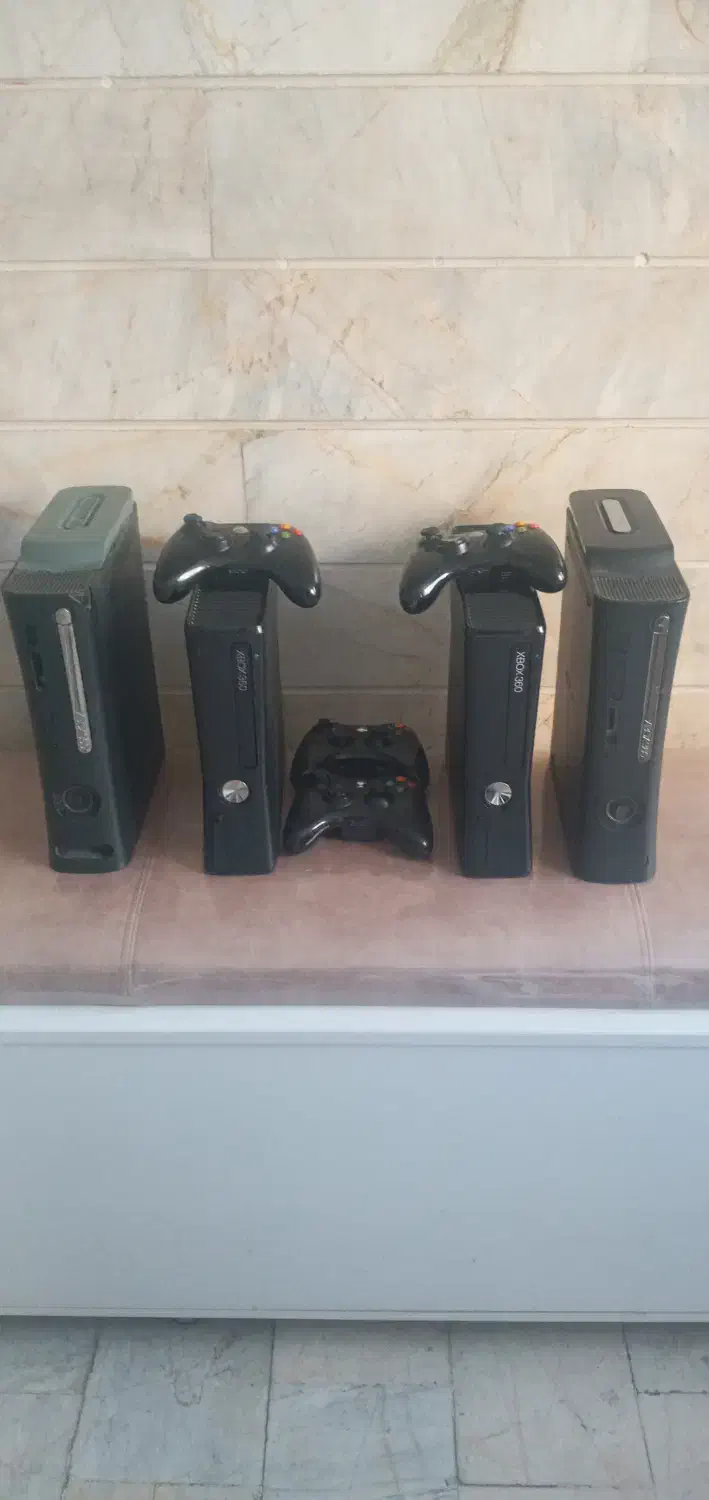 2 دستگاه اسلیم 2 دستگاه الایت|کنسول، بازی ویدئویی و آنلاین|قزوین, |دیوار