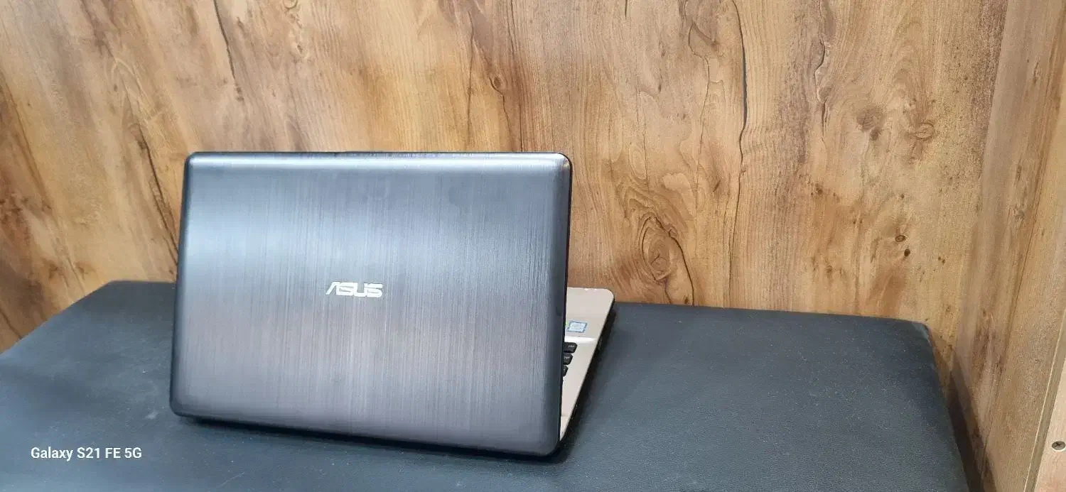 Asus i3 نسل ۷ گرافیک دو گیگ|رایانه همراه|دزفول, |دیوار