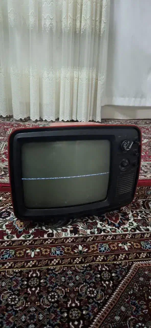 تلوزیون قدیمی،مخصوص ویترین|تلویزیون و پروژکتور|زنجان, |دیوار