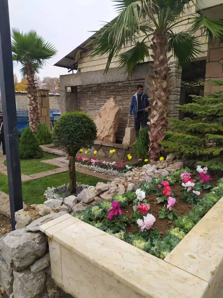 فضای سبز،گلکاری،باغبانی،سمپاشی،روف گاردن|خدمات باغبانی و درختکاری|تهران, تجریش|دیوار