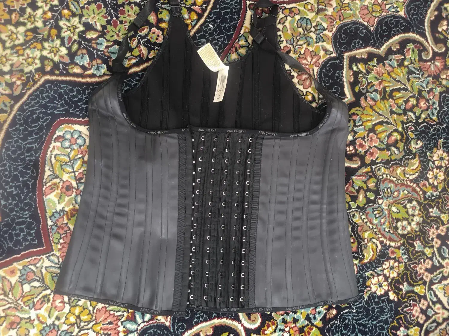 گن ساعت شنی لاتکس|لباس|کرج, ساسانی (قلمستان)|دیوار