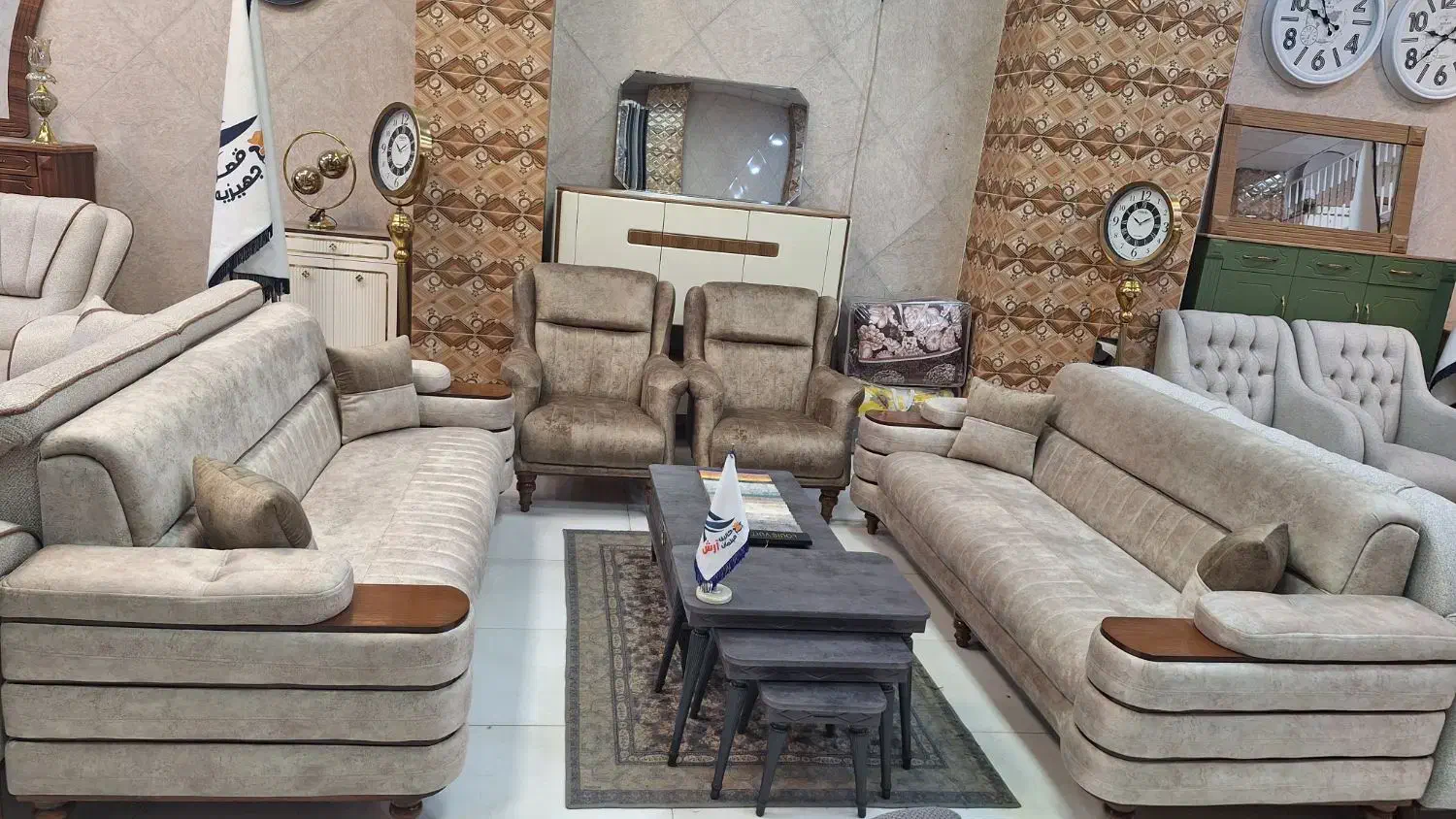 مبل مدل ونوس (مبلمان آرش)|مبلمان خانگی و میز عسلی|بیرجند, |دیوار