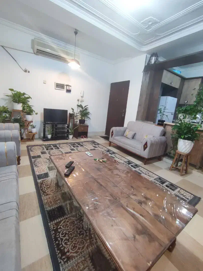 مبله دوخوابه شیک مرکز شهر و ساحل پاسخگویی 24ساعته|اجارهٔ کوتاهمدت آپارتمان و سوئیت|بوشهر, |دیوار