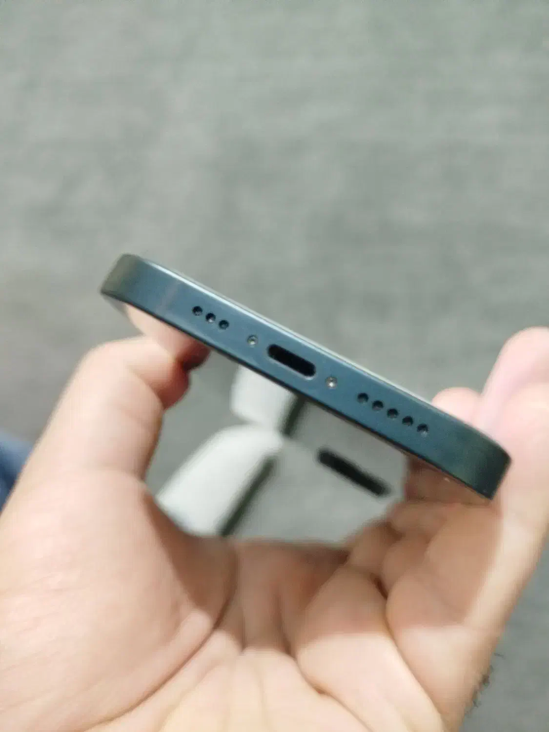 اپل ایفون 13 نرمال|موبایل|اندیشه, اندیشه فاز ۱|دیوار