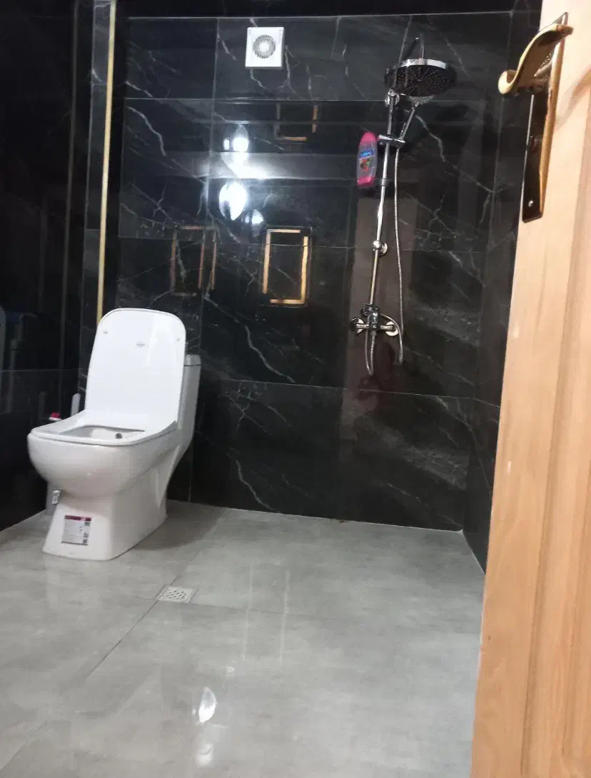 اجاره روزانه ویلایی حیاط دار بسیار تمیز|اجارهٔ کوتاه‌مدت آپارتمان و سوئیت|خلخال, |دیوار