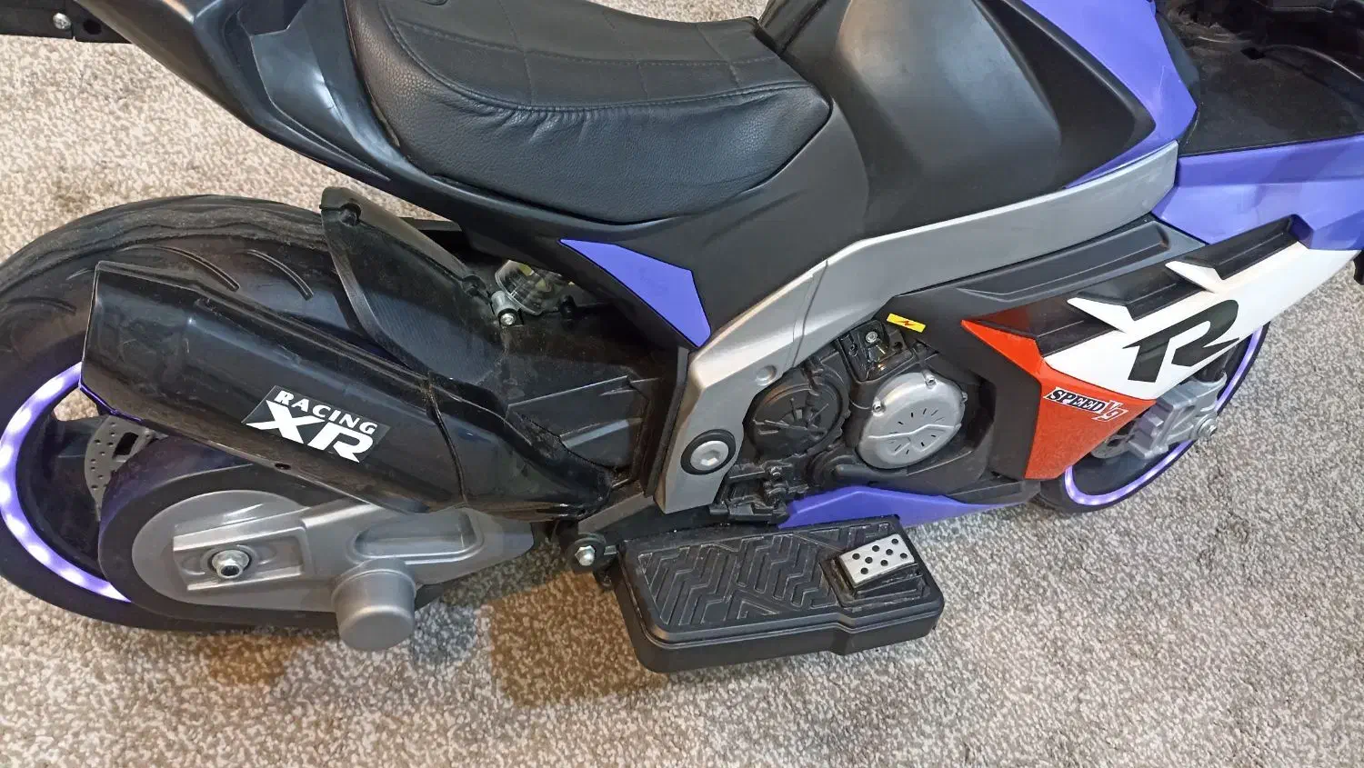 حمیدیه روبروی کلانتری خیابان جانبازان|اسباب‌‌بازی|حمیدیه, |دیوار