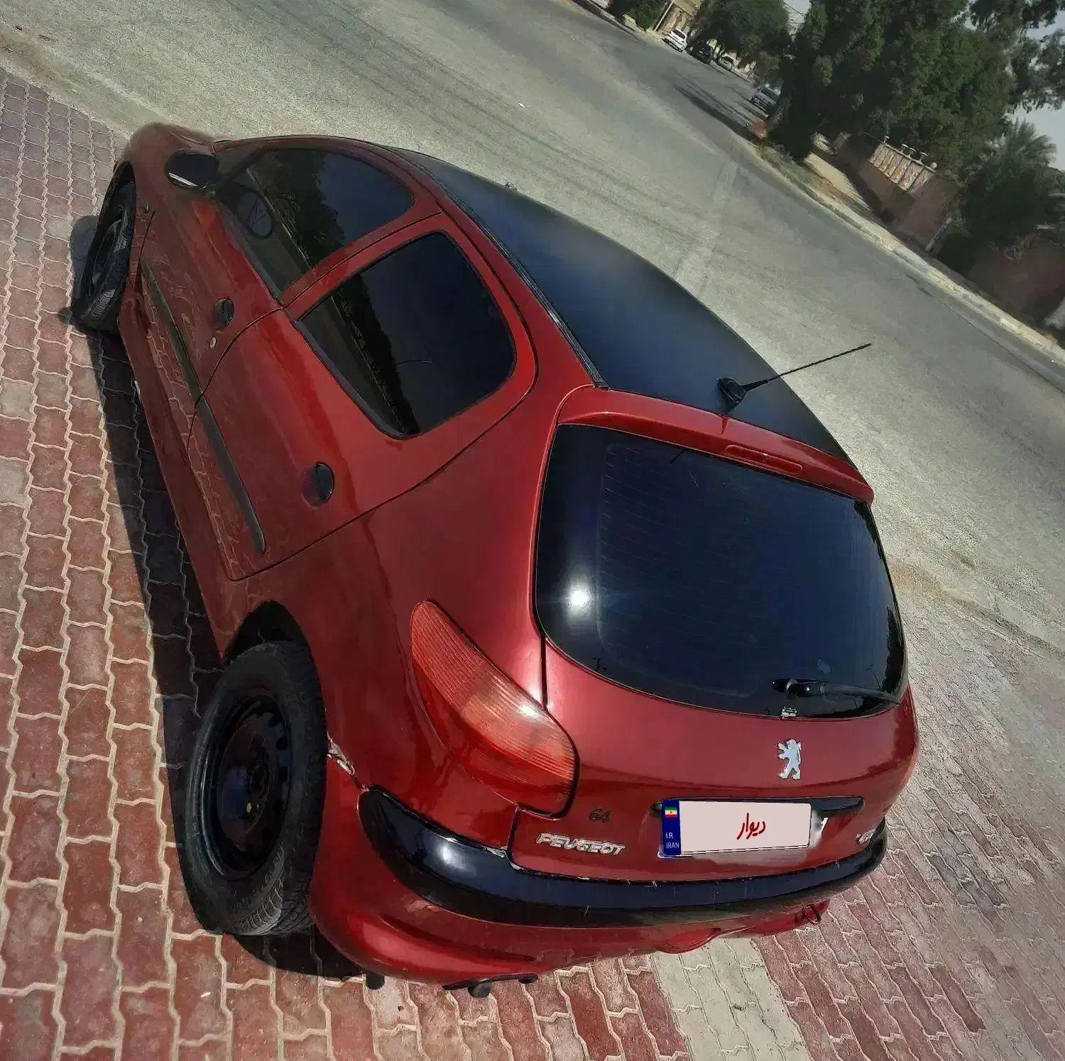 206 آلبالویی تیپ 2 مدل 82 تمیز فروش و معاوضه|خودرو سواری و وانت|خرمشهر, |دیوار