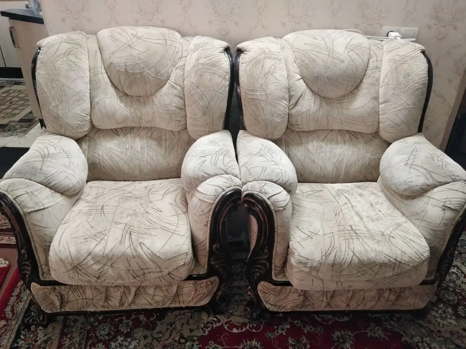 مبل راحتی|مبلمان خانگی و میز عسلی|رودهن, |دیوار