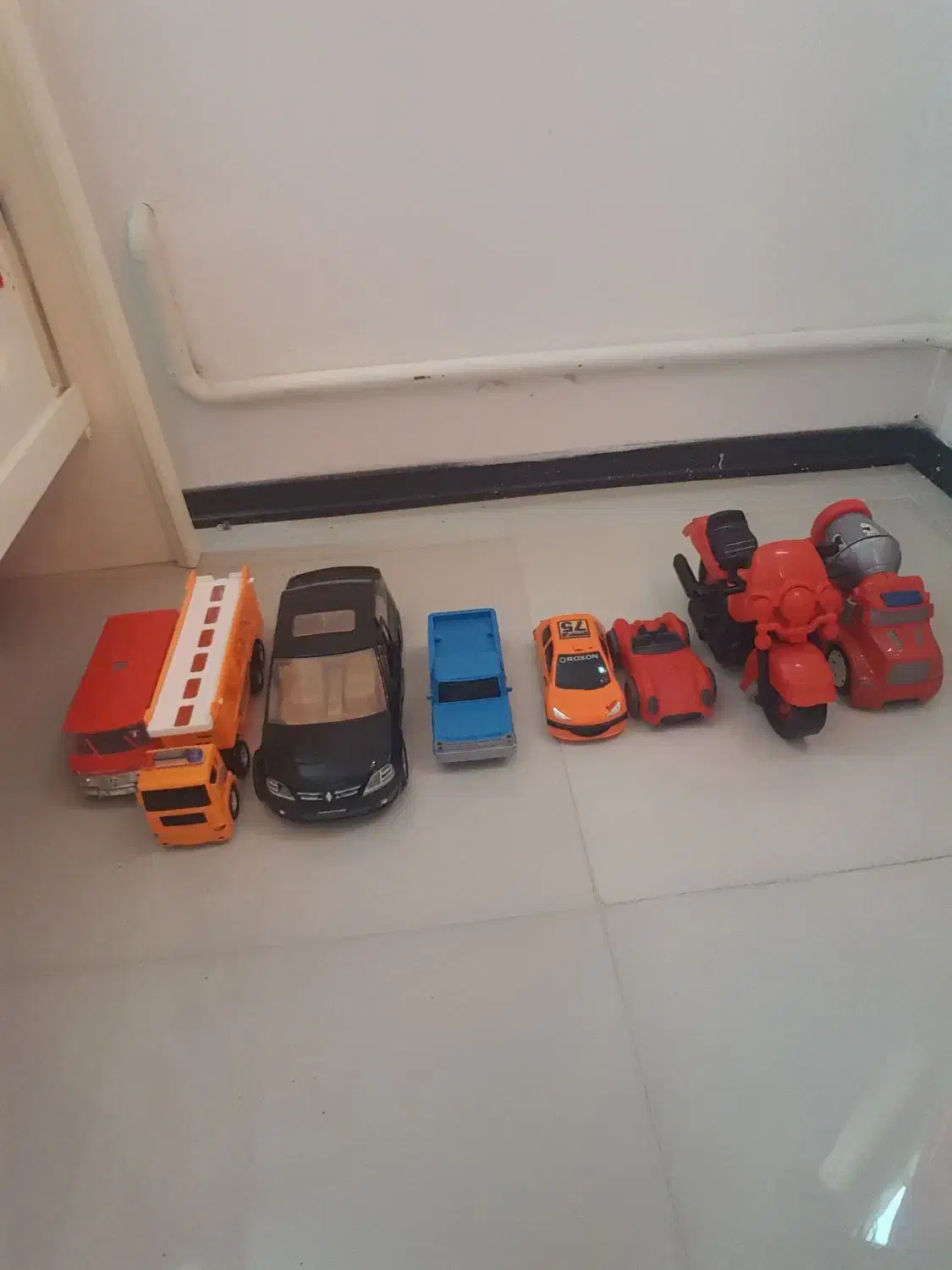 ماشین|اسباب‌‌بازی|دماوند, گیلاوند|دیوار