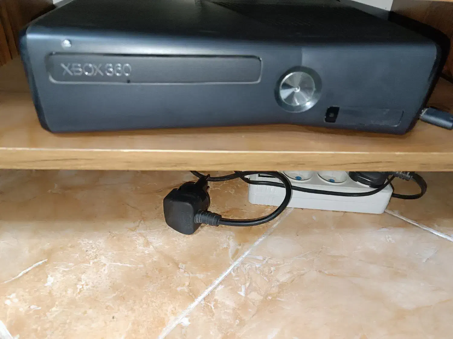 ایکس باکس 360 با کینکت|کنسول، بازی ویدئویی و آنلاین|کرمان, |دیوار