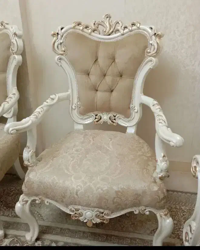 مبل استیل سلطنتی ۷ نفره ،میز تلویزیون ، ساعت|مبلمان خانگی و میز عسلی|پاکدشت, پاکدشت (مامازند)|دیوار