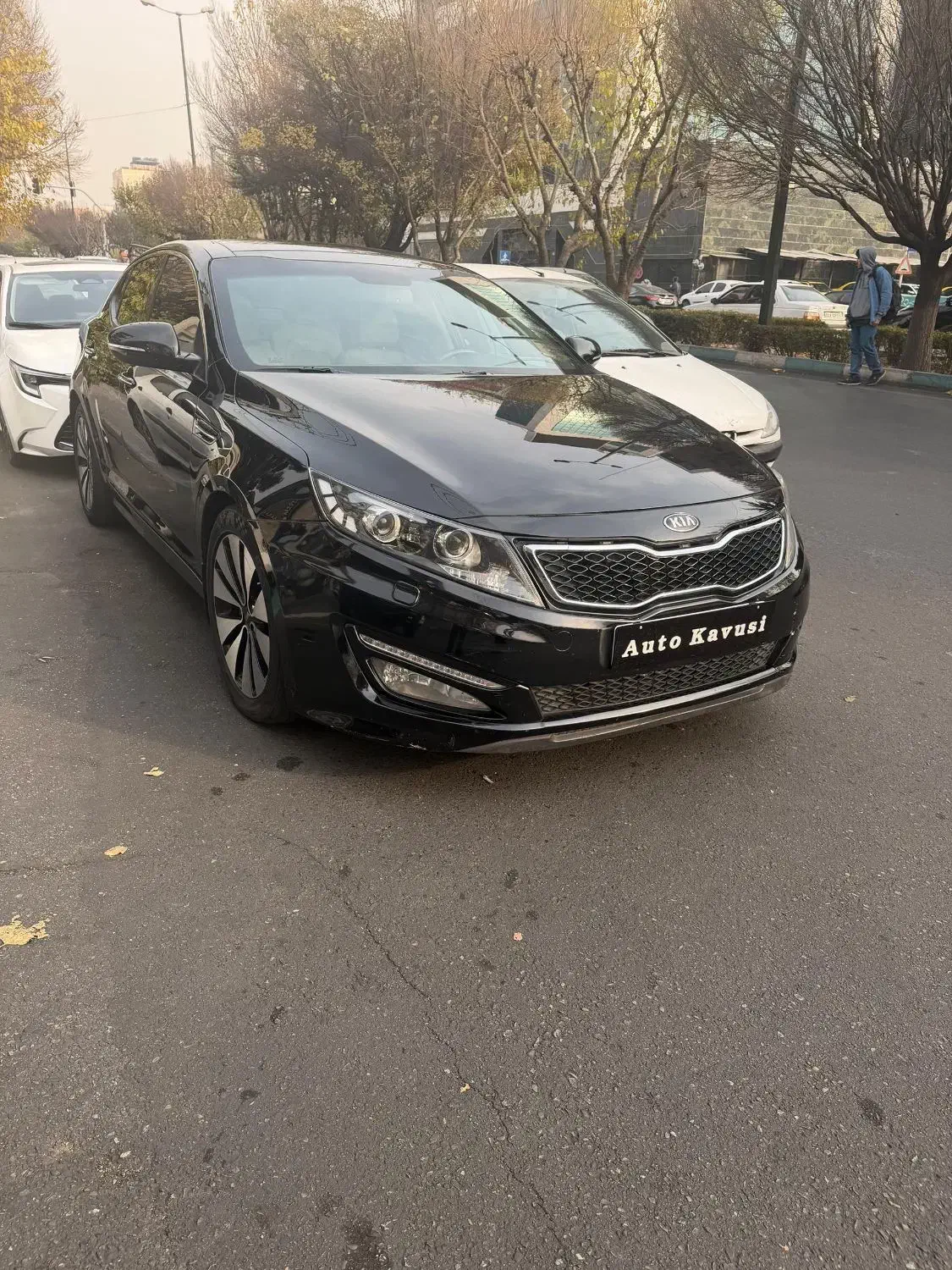 اپتیما ۲۰۱۳مشکی فول|خودرو سواری و وانت|تهران, درختی|دیوار