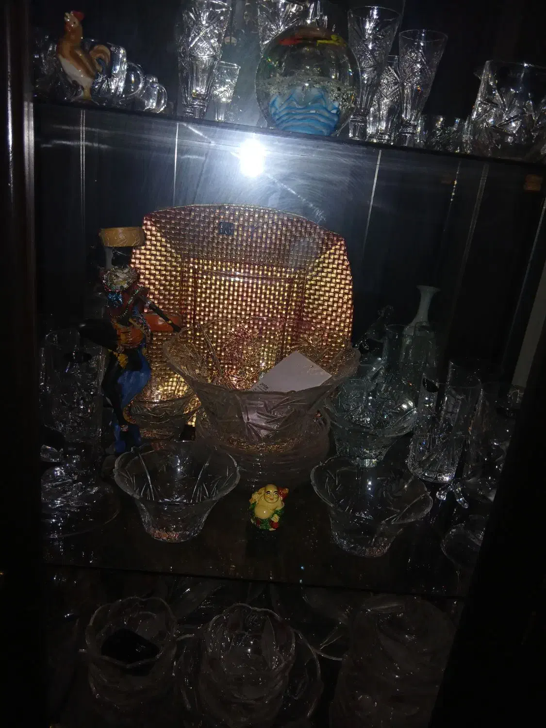 کریستال خورشیدی به فروش میرسه|ظروف سرو و پذیرایی|پرند, فاز ۵|دیوار