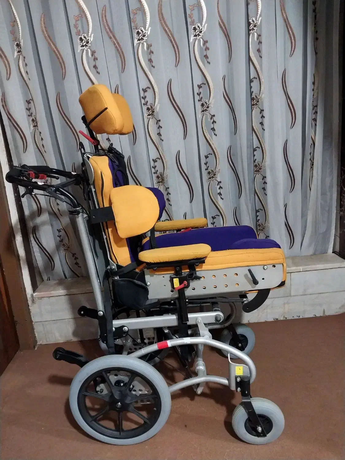 ویلچر آلمانی|آرایشی، بهداشتی، درمانی|سنندج, |دیوار