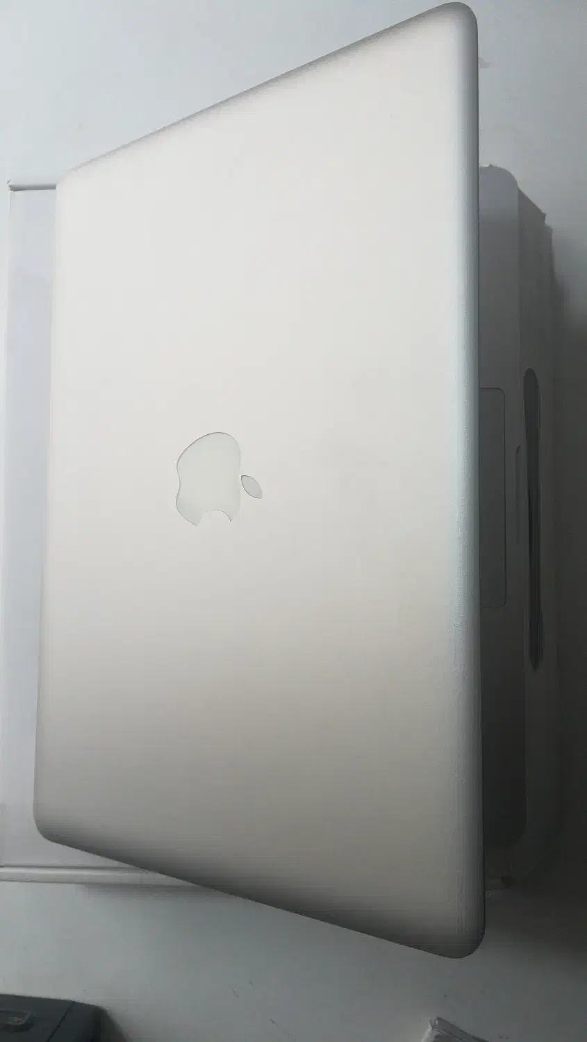 مک بوک پرو i7 MacBook pro|رایانه همراه|اصفهان, همدانیان|دیوار