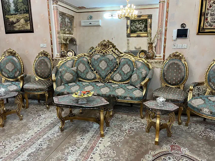 مبلمان فرحی با میزناهارخوری وتلفن|مبلمان خانگی و میز عسلی|قم, هنرستان|دیوار