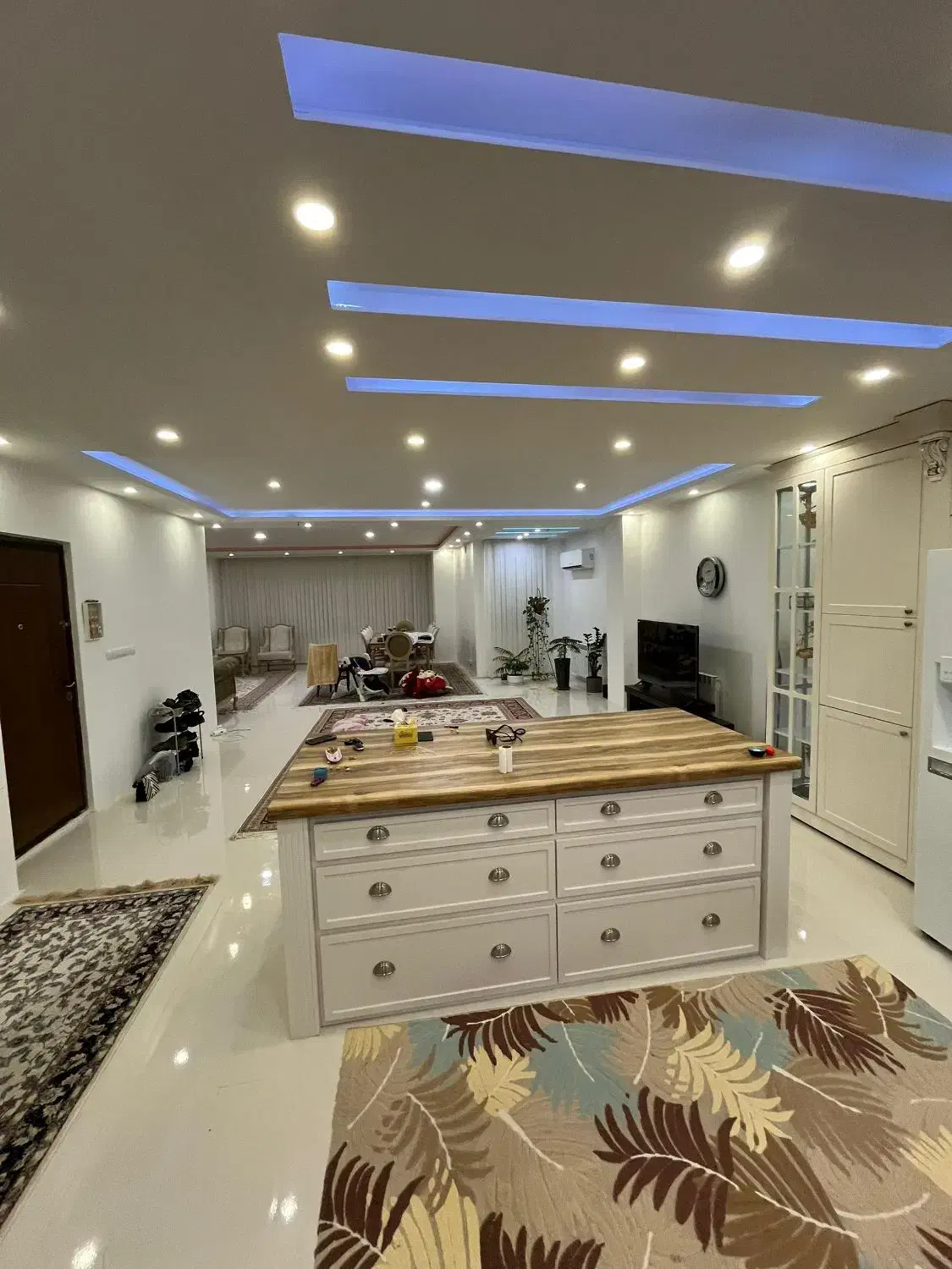 ۲۰۰متر/ابن‌سینا/تک واحد|فروش آپارتمان|یاسوج, |دیوار