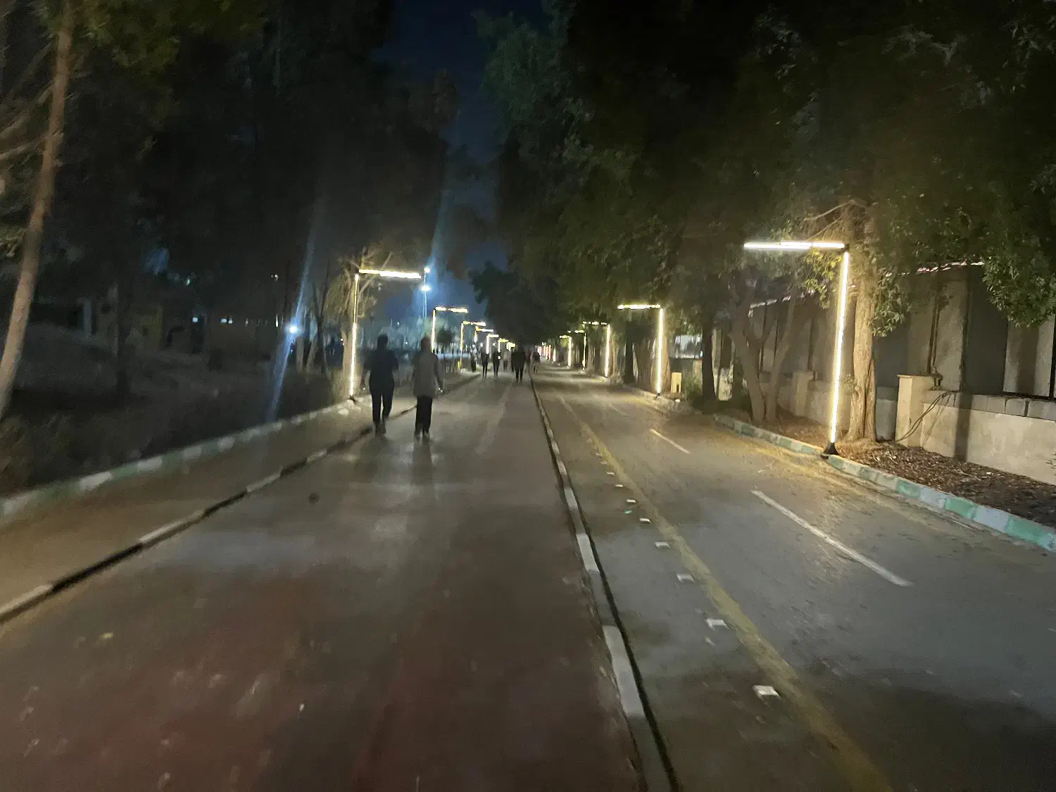 فروش زمین مسکونی عکس تزی|فروش زمین و ملک کلنگی|رودان, |دیوار