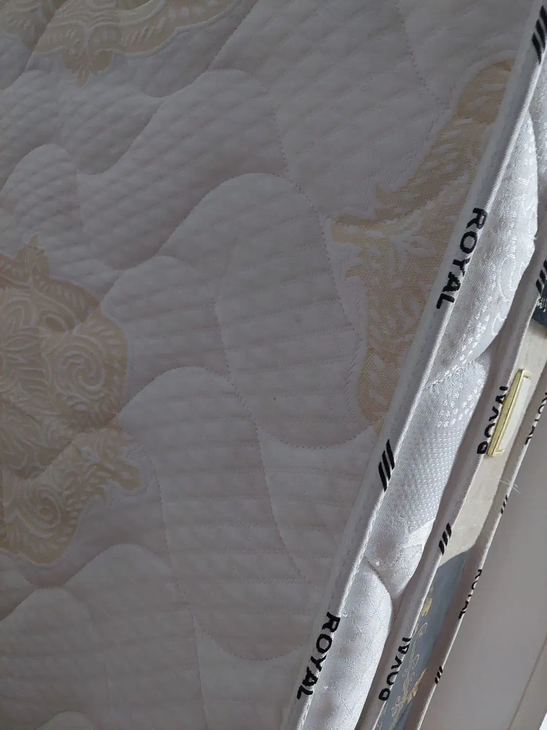 تشک تخت دو نفره|تشک تختخواب|قم, تعویض پلاک|دیوار