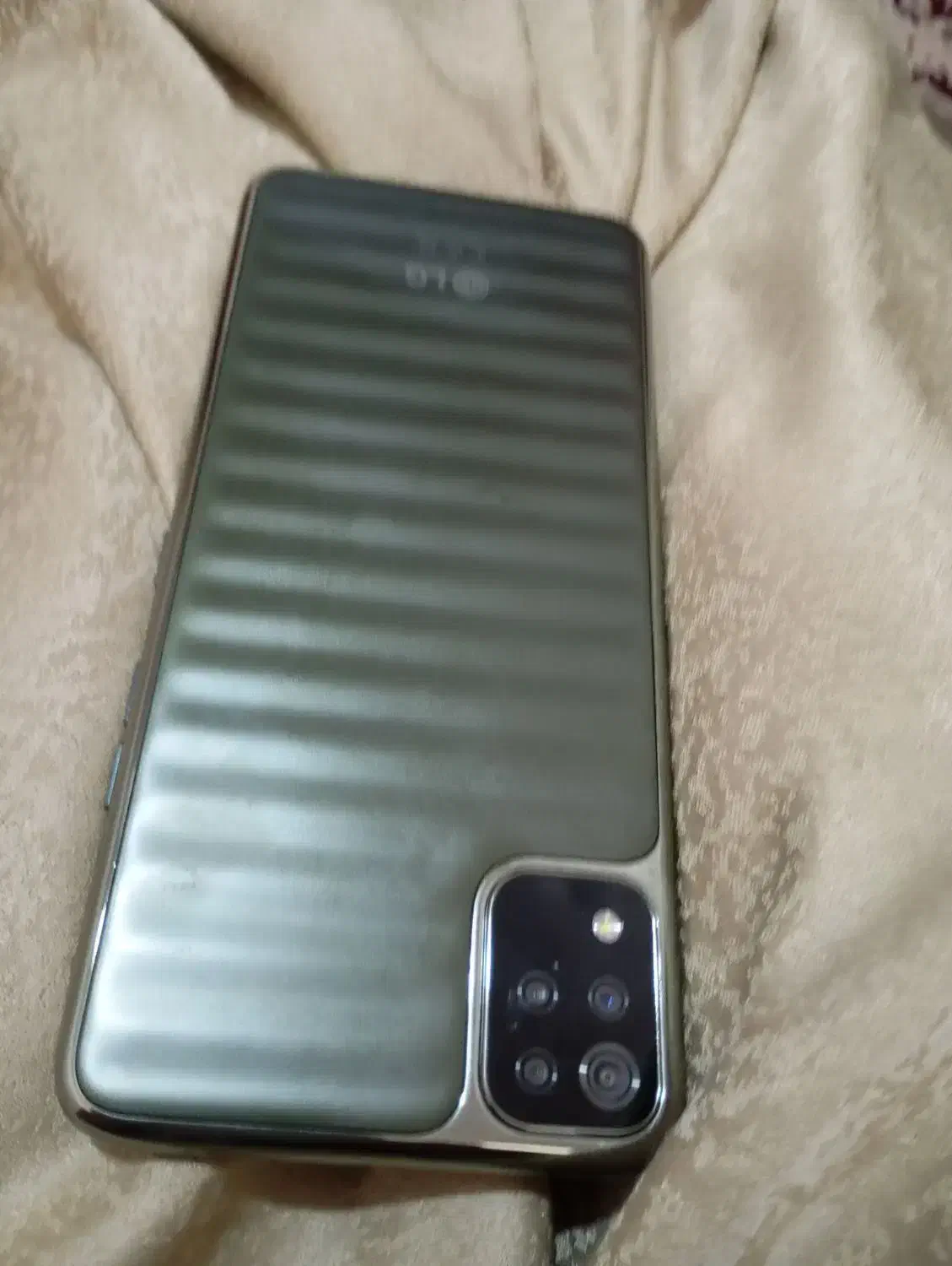 شخصی|موبایل|کاشان, قطب راوندی|دیوار