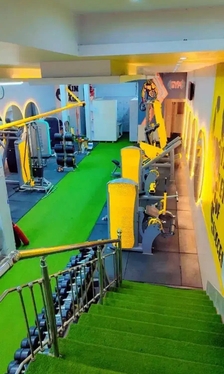 اجاره باشگاه بدنسازی شیفت آقایان|اجارهٔ کوتاهمدت دفتر کار و فضای آموزشی|مشهد, سمزقند|دیوار