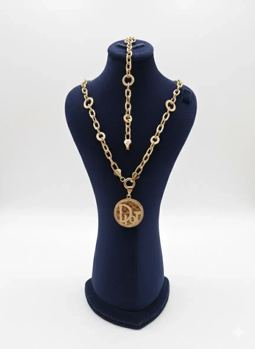 نیم ست طلا به همراه پلاک فقط ۸.۵٪|جواهرات|رشت, بازار|دیوار