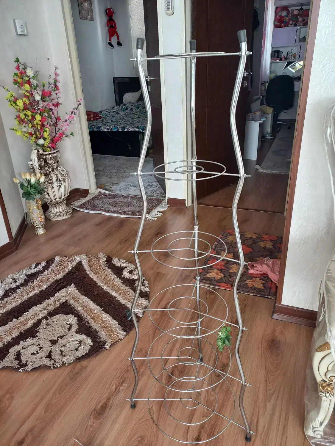 جا قابلمه ای|آب‌چکان و نظم‌دهنده ظروف|مشکین‌دشت, |دیوار