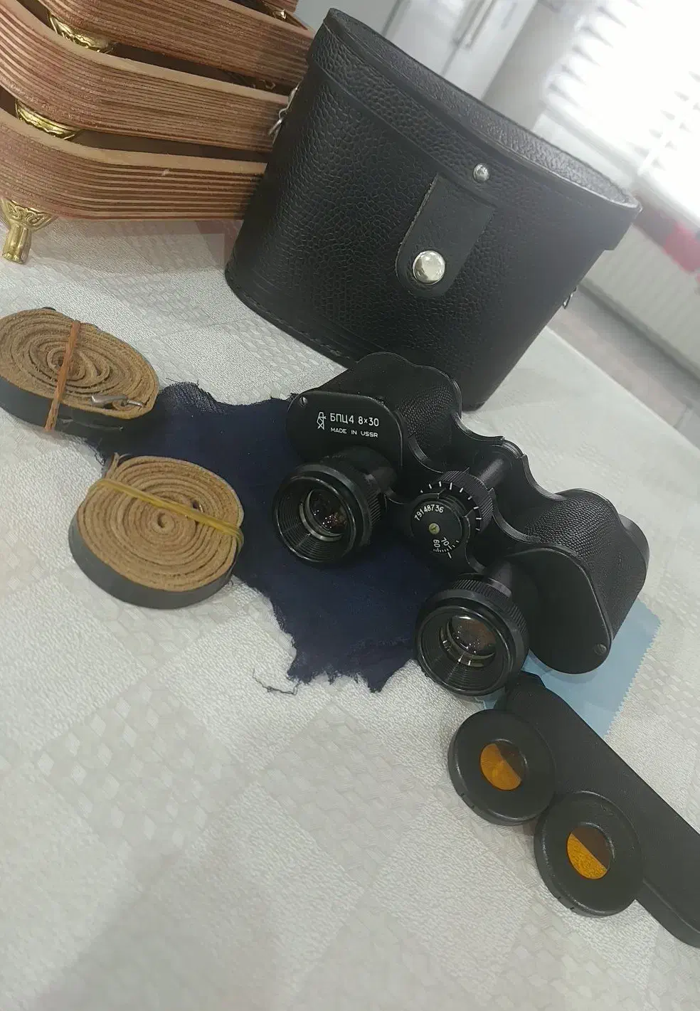 دوربین شکاری یو۴|کوهنوردی و کمپینگ|رباط‌کریم, شترخوار|دیوار