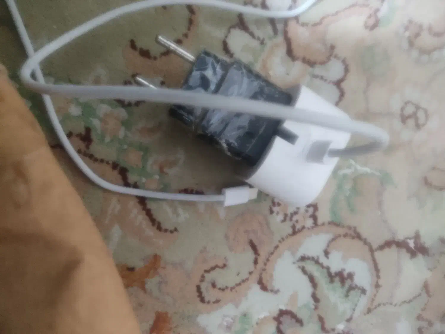 شارژر فابریک اصلی قدیمی دوسر آیفون اپل. تایپ سی.|لوازم جانبی موبایل و تبلت|پرند, فاز ۶|دیوار