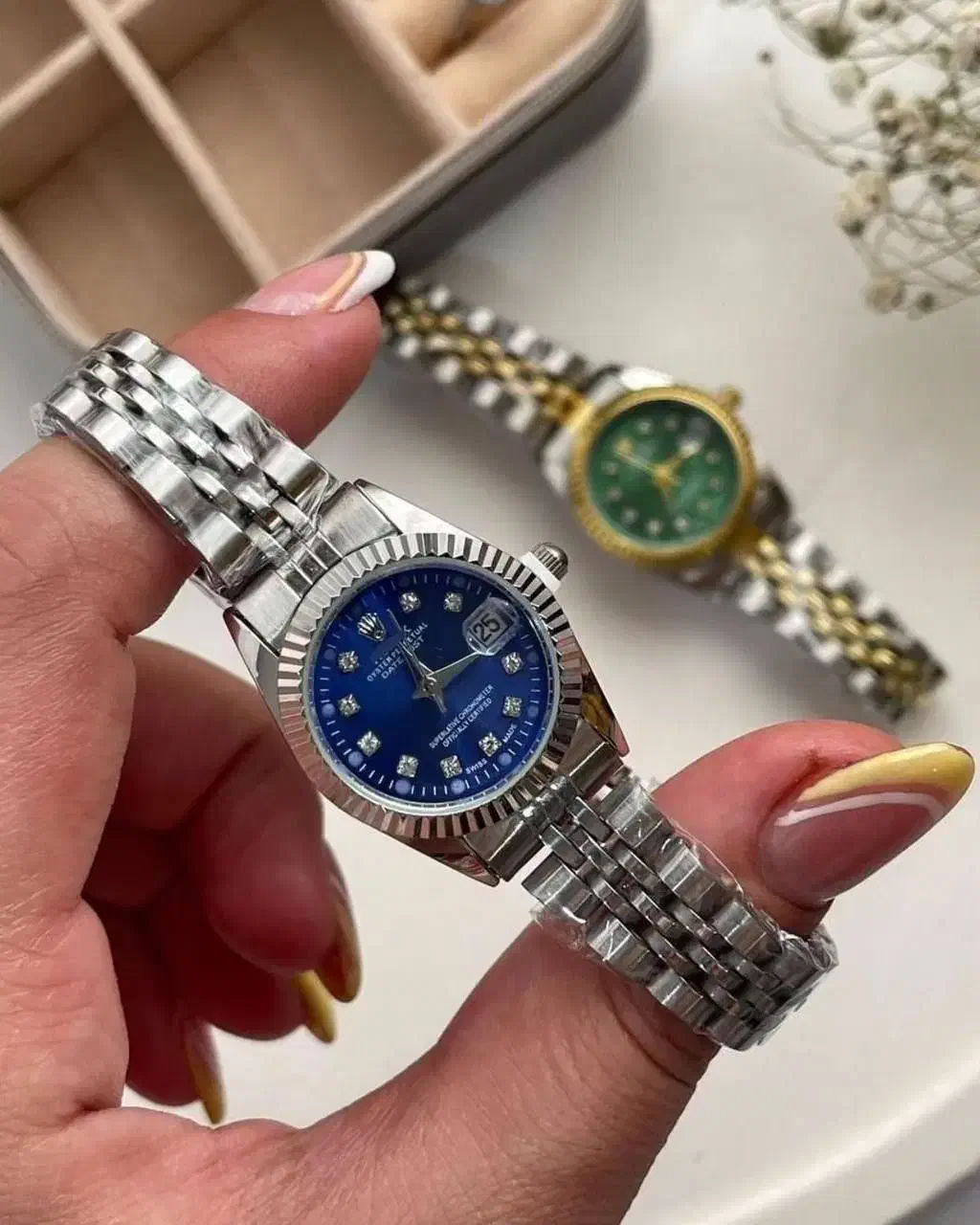 ساعت|ساعت|ملک‌آباد, |دیوار