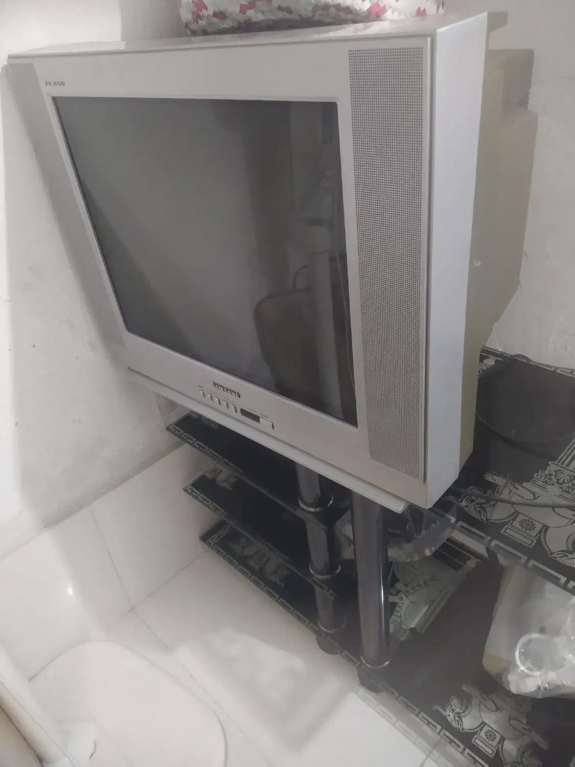 میز تلویزیون شیشه ایی|تلویزیون و پروژکتور|رحیمآباد, |دیوار