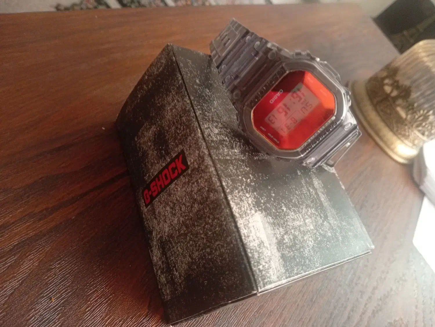 ساعت جی شاک|ساعت|صدرا-فارس, فاز ۱|دیوار