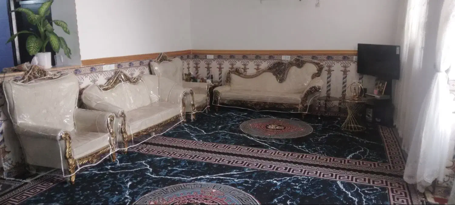 مبل سلطنتی|مبلمان خانگی و میز عسلی|رودان, |دیوار