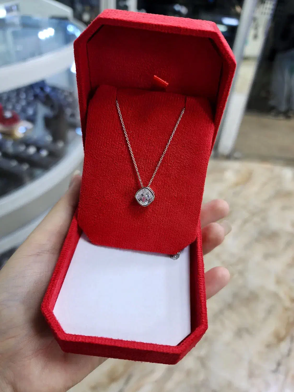 پلاک زنجیر تک نگین مکعبی نقره اصلی|بدلیجات|کرمانشاه, |دیوار