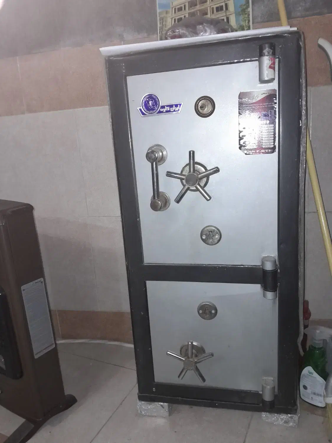 گاوصندوق ایران کاوه - دوطبقه- در حد صفر|دفتر کار|ساری, |دیوار