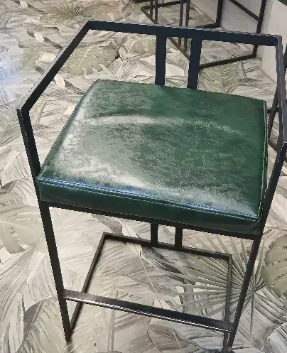 صندلی|میز و صندلی غذاخوری|قم, باجک یک|دیوار