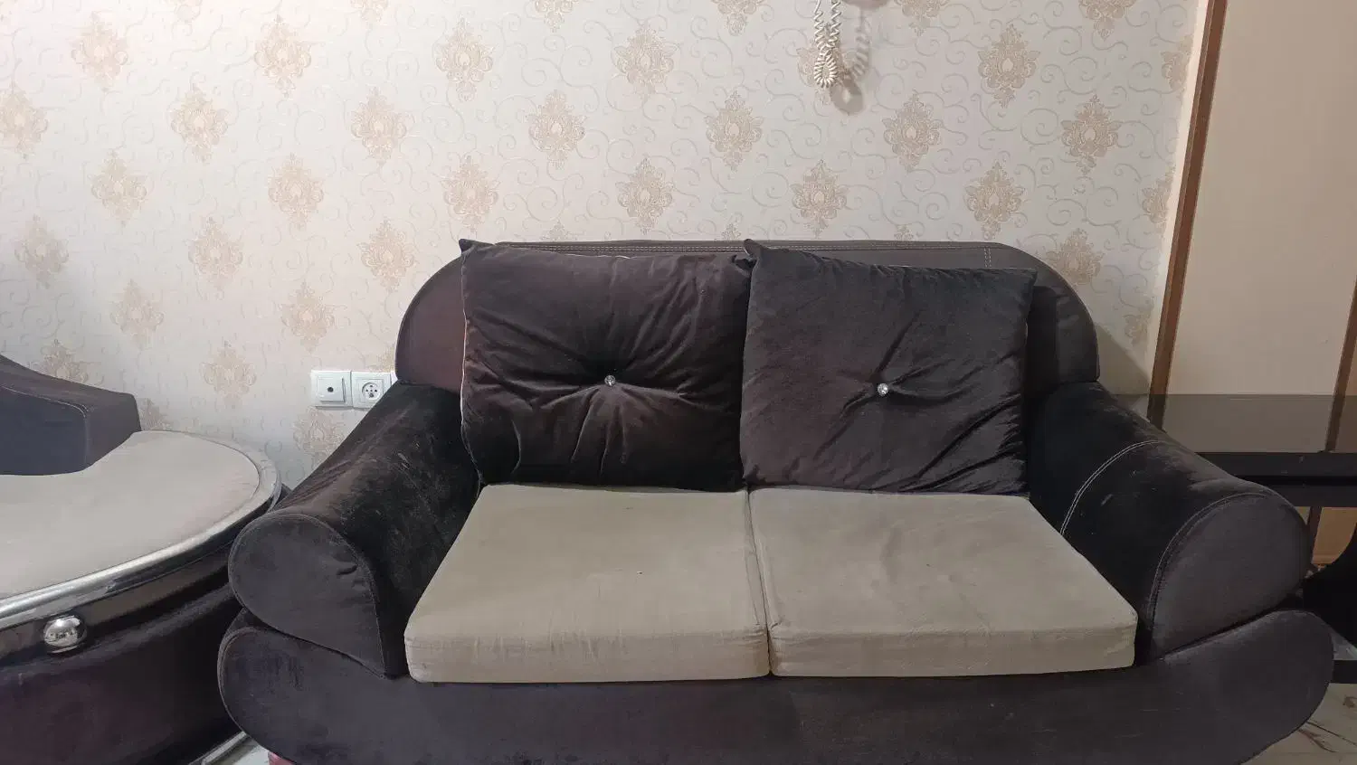 مبل‌9 نفره فوری|مبلمان خانگی و میز عسلی|صدرا-فارس, فاز ۱|دیوار