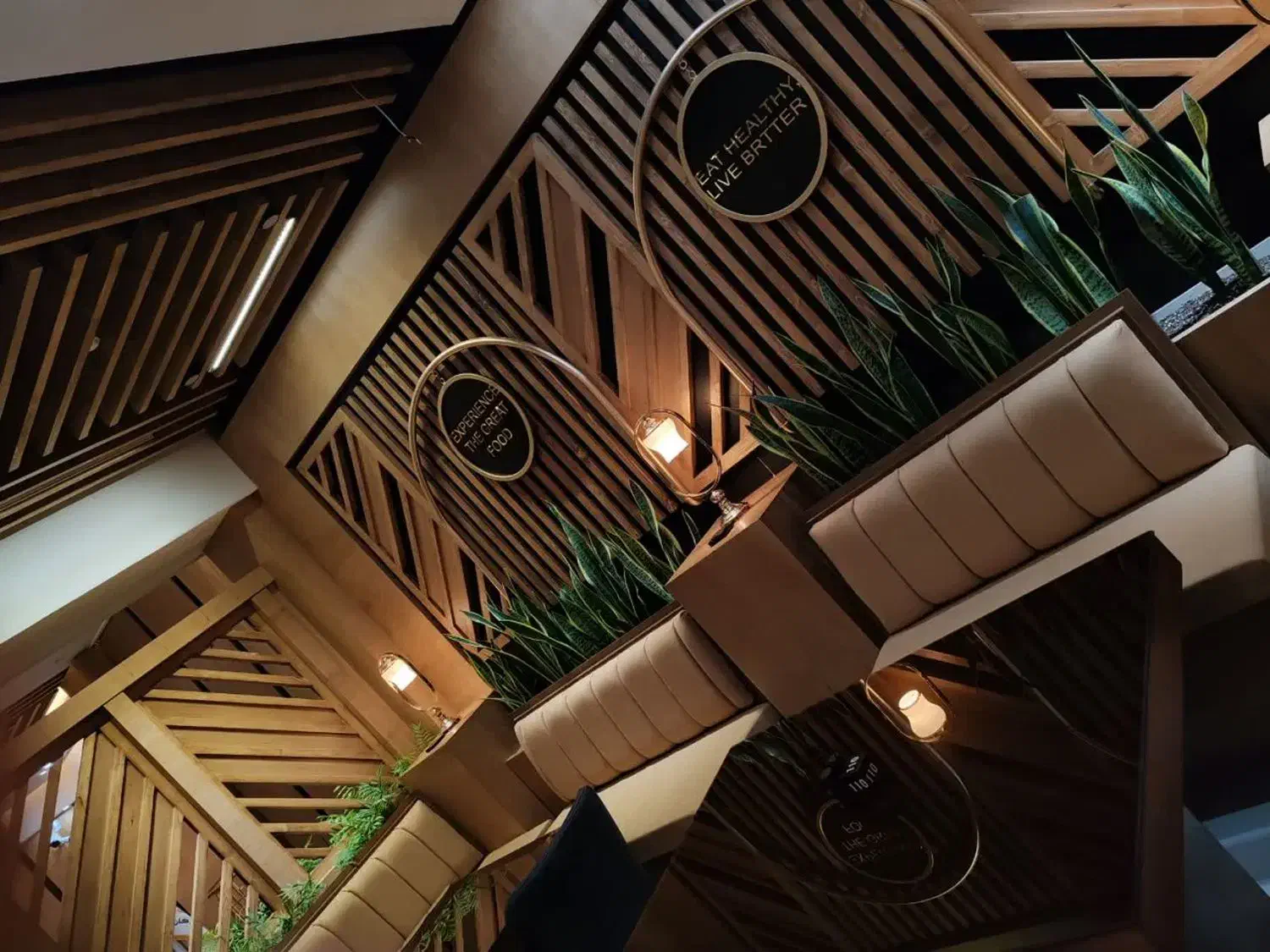 اجاره ملک تجاری|اجارهٔ مغازه و غرفه|شهرضا, |دیوار