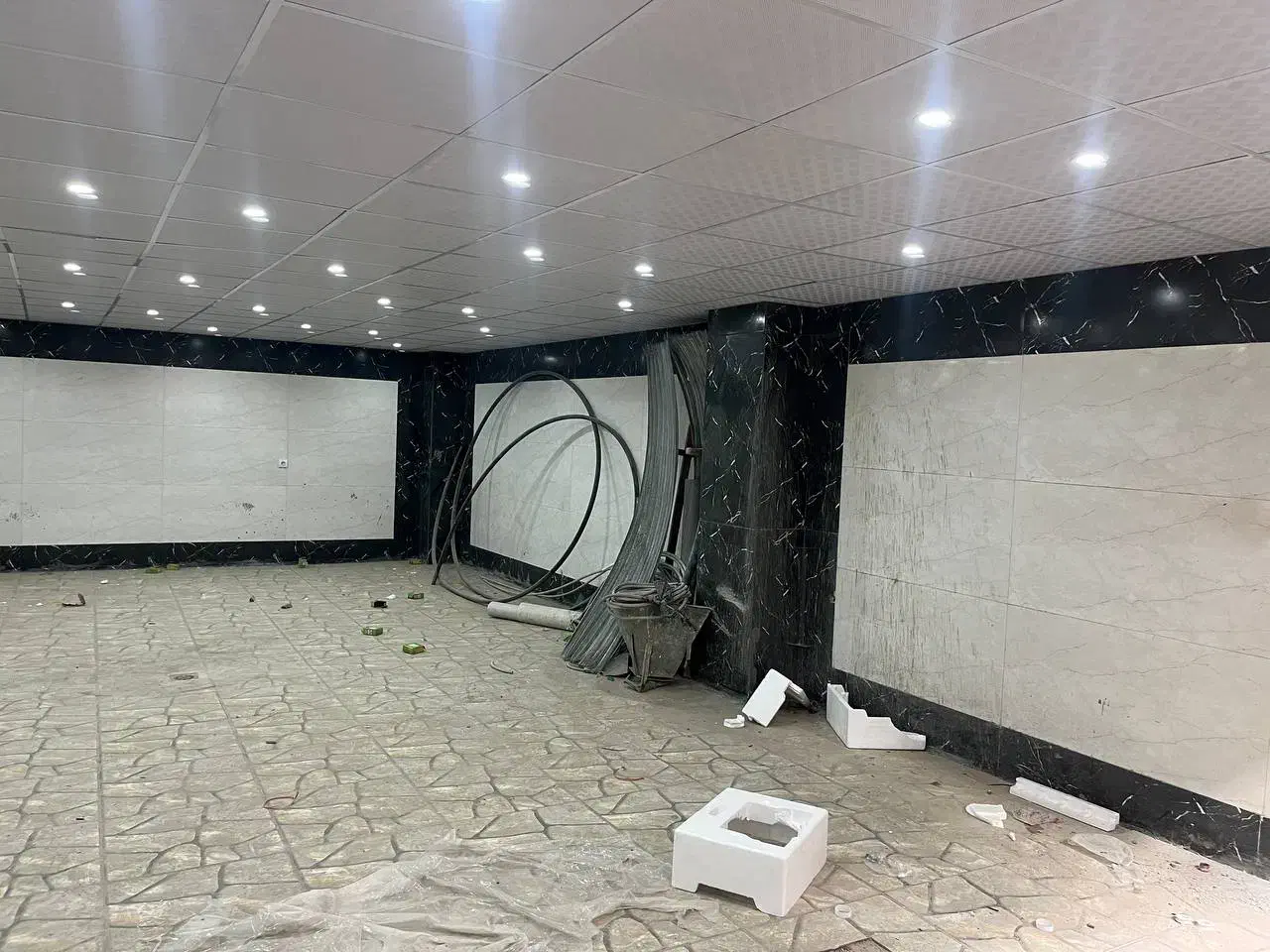 اجاره سالن واقع در جام جم|اجارهٔ دفتر کار، اتاق اداری، مطب|سنندج, |دیوار