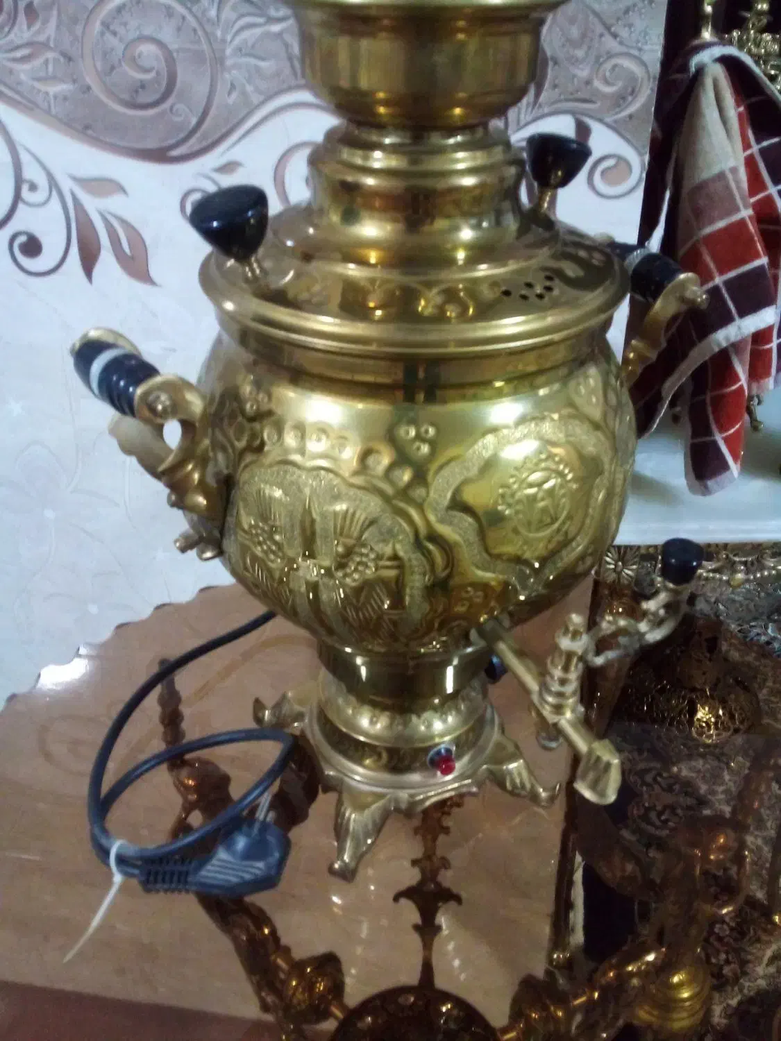 سماور برقی طرح زغالی.۵ لیتری|سماور، چای‌ساز، قهوه‌ساز|خمینی‌شهر, |دیوار