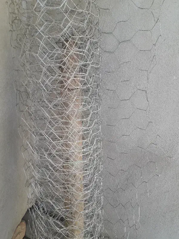 تور مرغی سالم|مصالح و تجهیزات ساختمان|صحنه, |دیوار